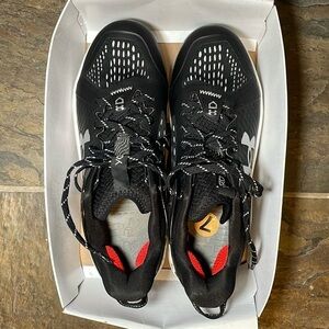 Under Armor Men's Yard 23 TPU Low-Cut Baseball Cleats sz 7